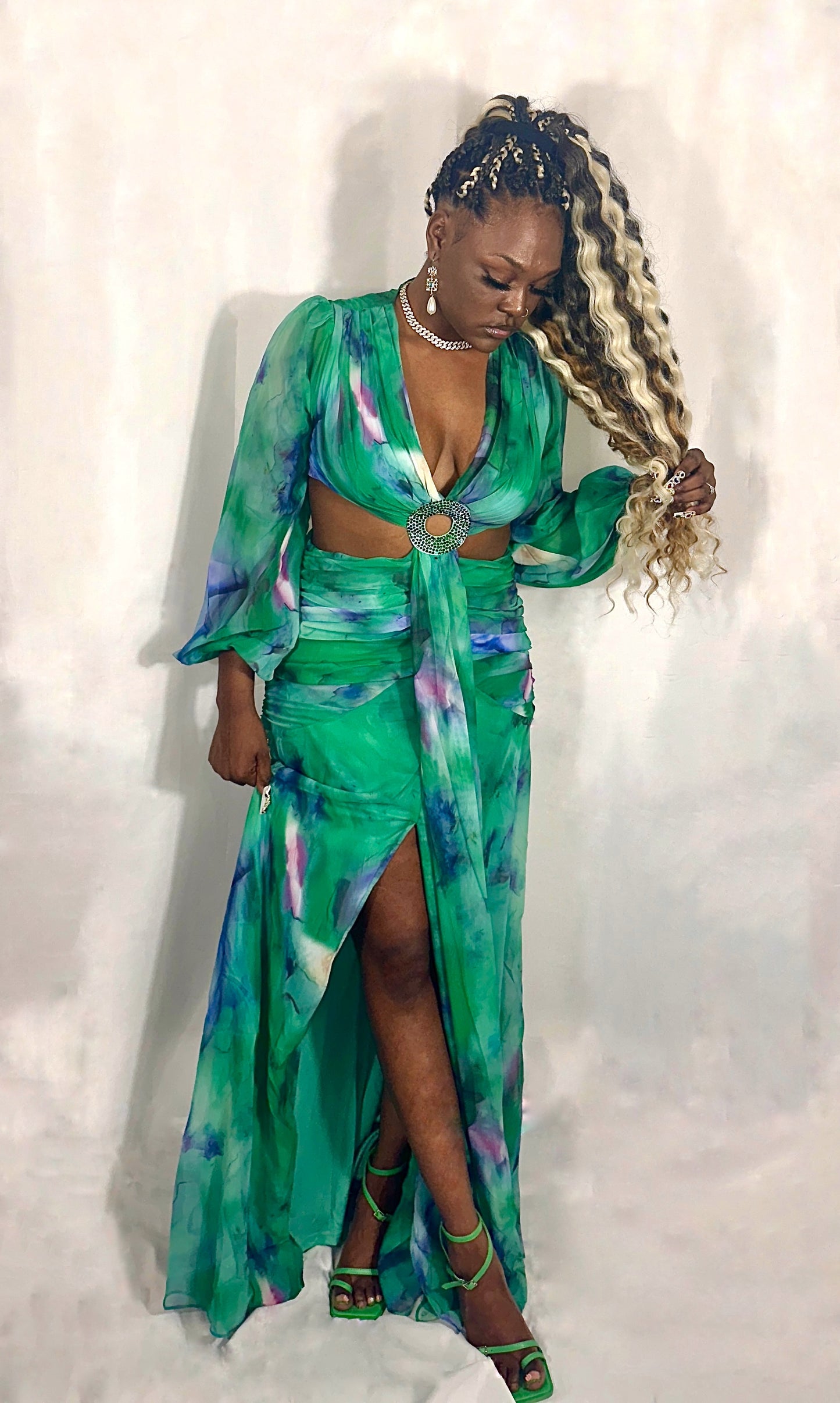 She’s A Vibe Dress
